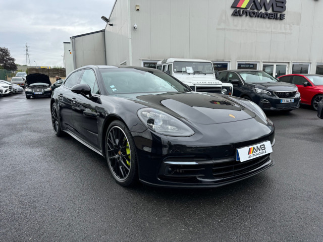 Berline PORSCHE PANAMERA