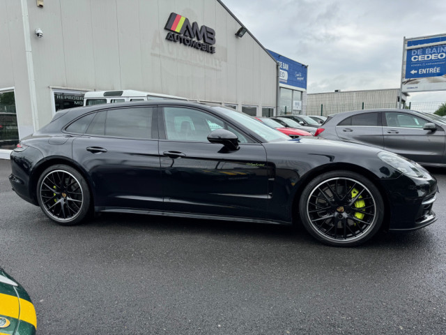 Berline PORSCHE PANAMERA