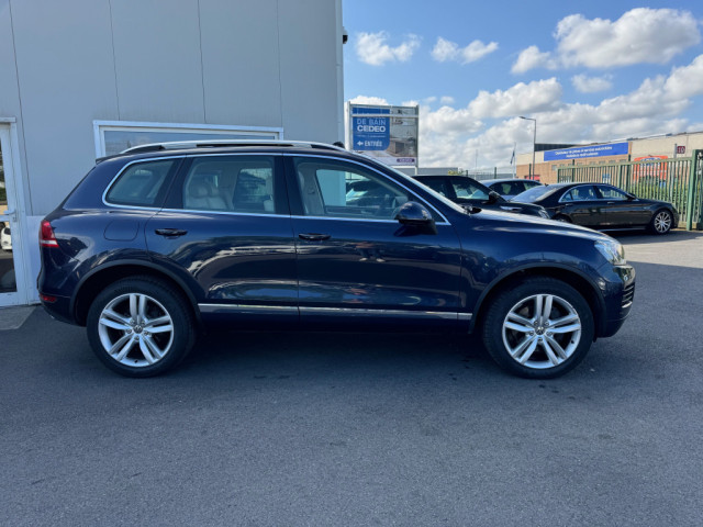 4 X 4  VOLKSWAGEN TOUAREG