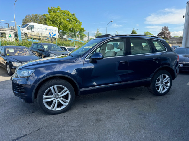 4 X 4  VOLKSWAGEN TOUAREG