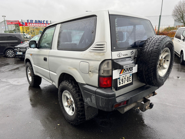 4 X 4  TOYOTA Land Cruiser