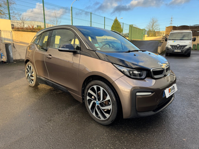 CITADINE / PETITE BMW I3